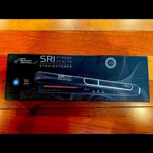 SRI Xtreme Health Hair Straightener